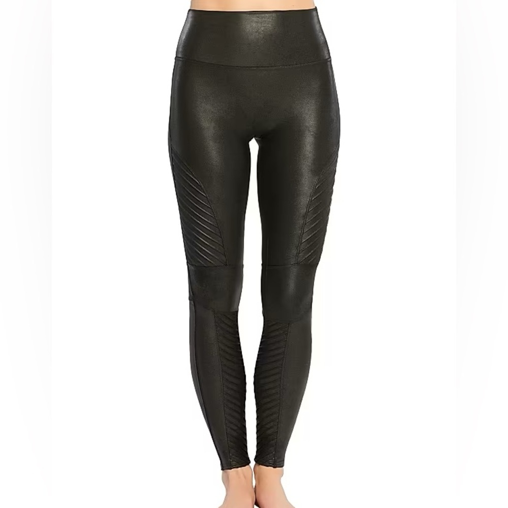 Spanx Size XS Faux Leather Shiny Moto Leggings Black 20136R Activewear Stretch